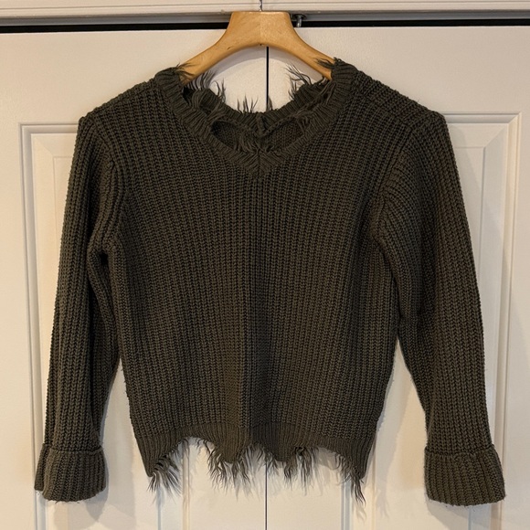 SHEIN Dark Green V-Neck Frayed Sweater - Picture 5 of 9